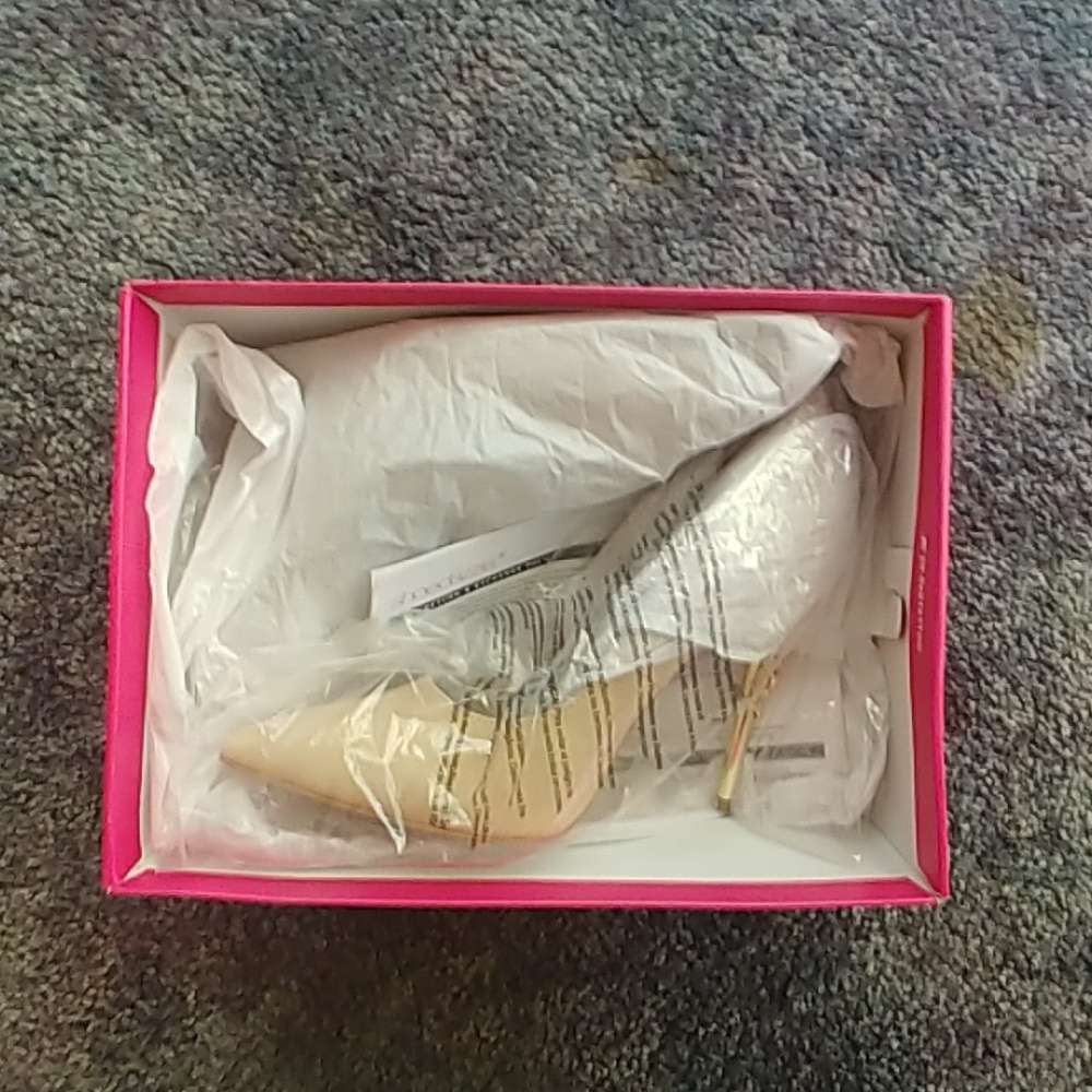 Shoedazzle shoes
